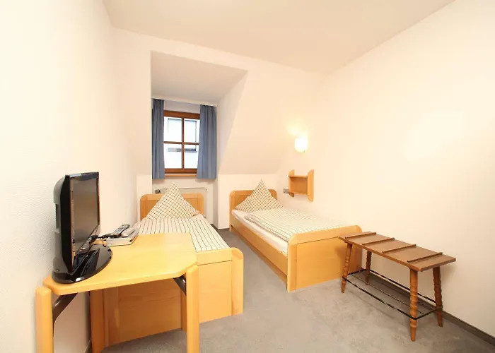 Hotel-landgasthof Schuster Hotel Greding