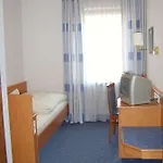 Hotel-landgasthof Schuster 3*