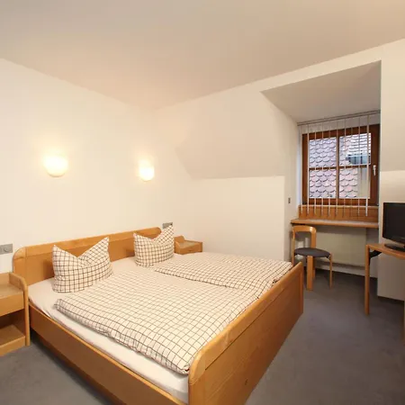 Hotel-landgasthof Schuster