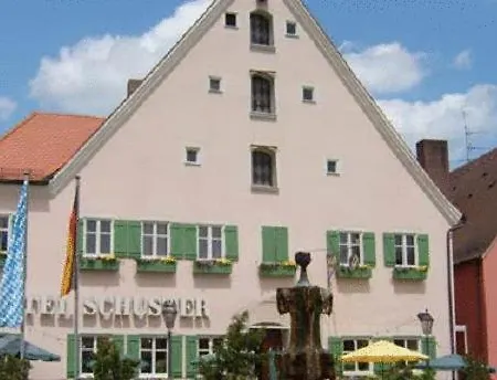 Hotel-landgasthof Schuster 3*