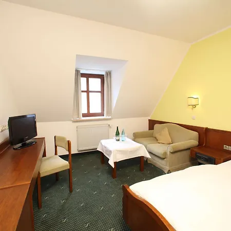 Hotel-landgasthof Schuster Hotel 3*