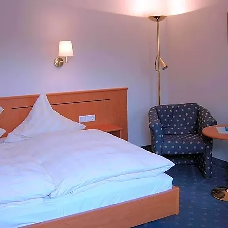 Szálloda Hotel-landgasthof Schuster 3*