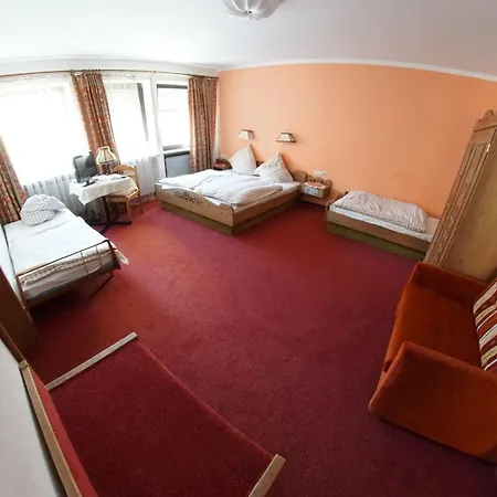 Hotel-landgasthof Schuster Szálloda